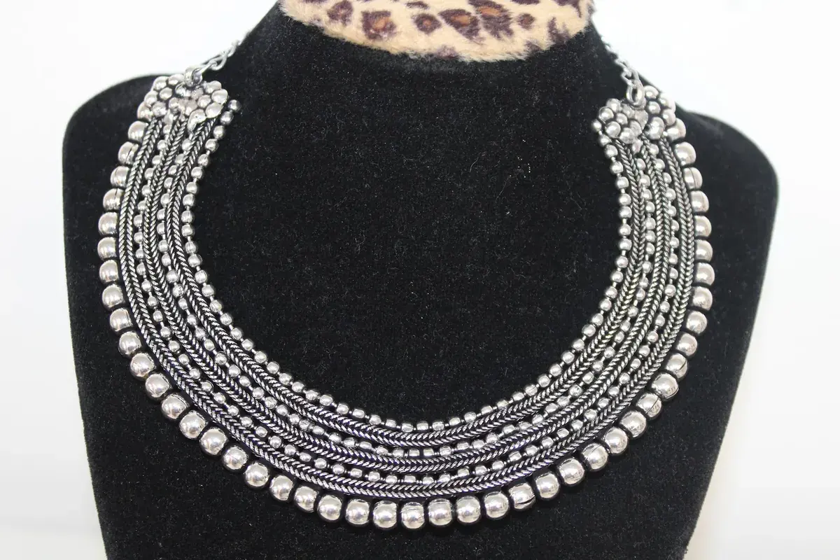 Beaded Bib Collar