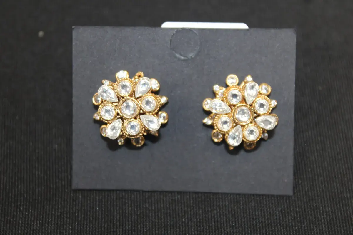 Petite Kundan Blossom Studs